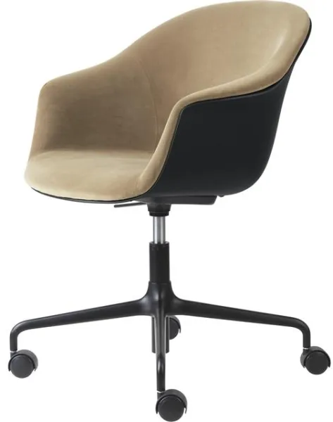 GUBI Bat Bürostuhl Frontgepolstert Schwarz Matt/905 Dune